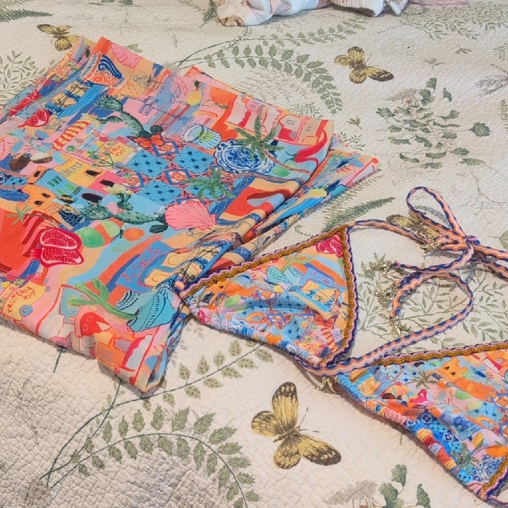 Colorful Women's Intimate Set